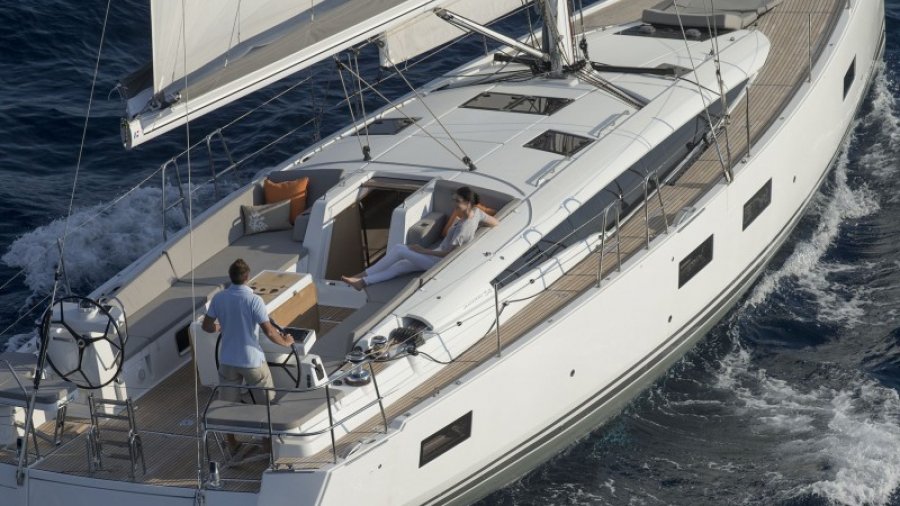 Skyfall_Jeanneau_54_ext6