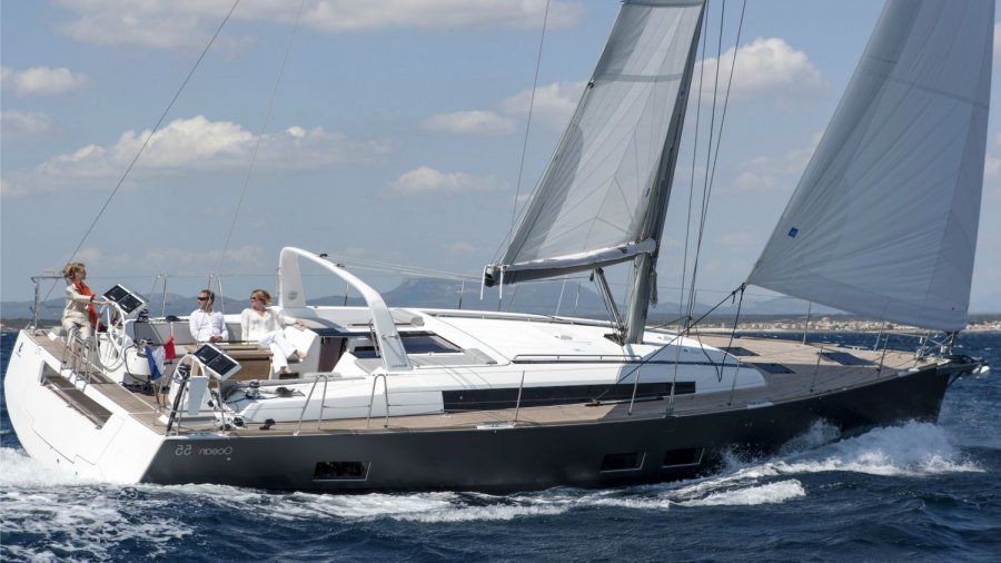 Skyfall_Beneteau_Oceanis_55