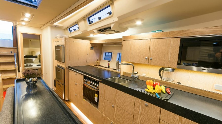 Skyfall_Hanse575_int5