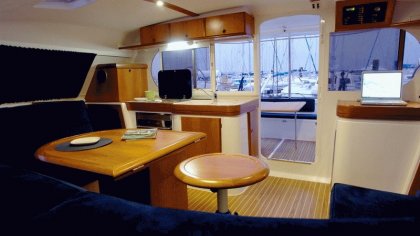 skyfall_Nautitech_40_2006